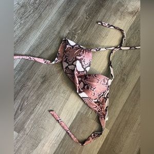 Women’s bikini top